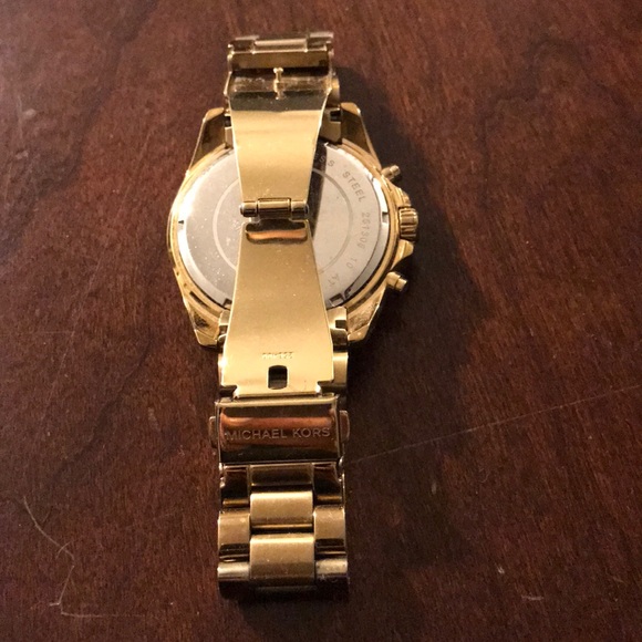Michael Kors Gold Watch - Picture 3 of 4